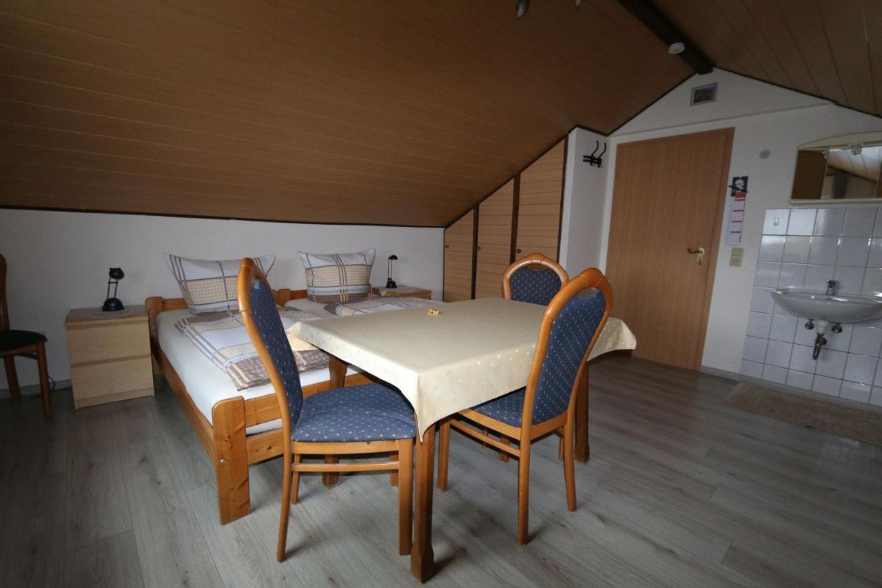 Haus Anne Hotel Neunkirchen  Екстериор снимка