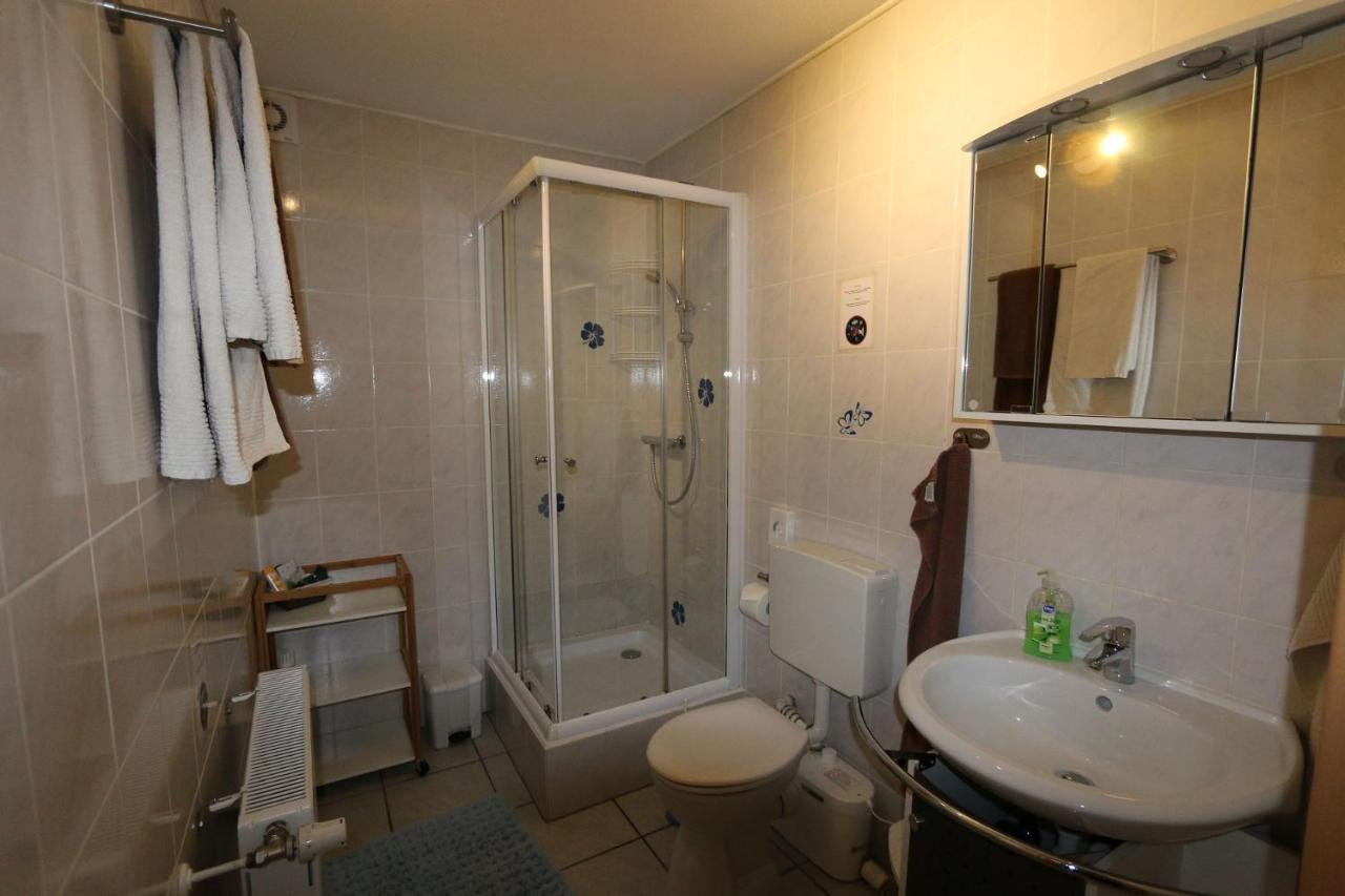 Haus Anne Hotel Neunkirchen  Екстериор снимка
